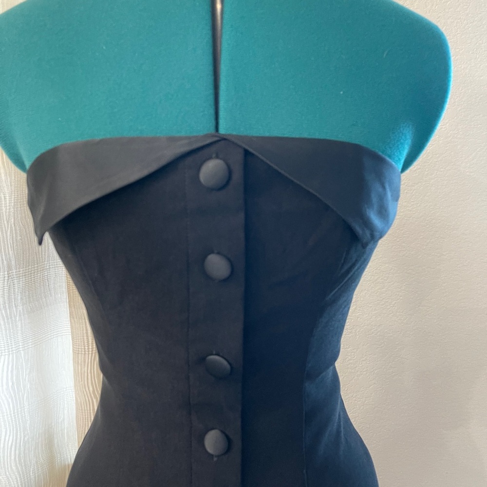 Elegant Black Strapless Dress